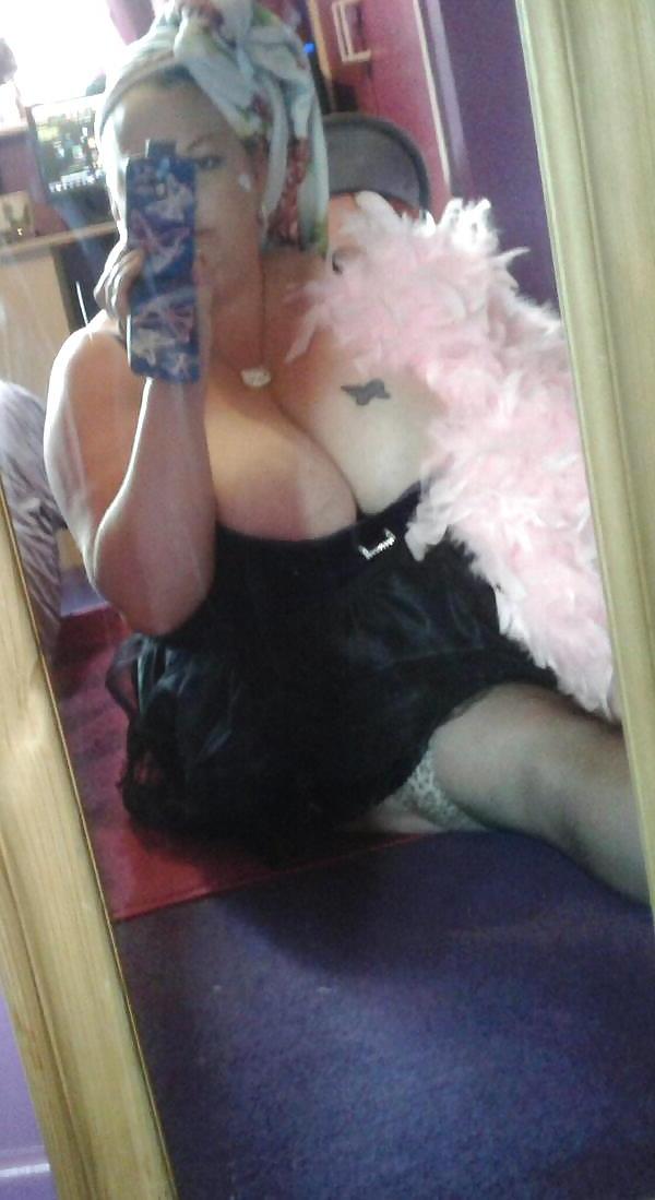 25P Huge Tits, Tight Tops 75