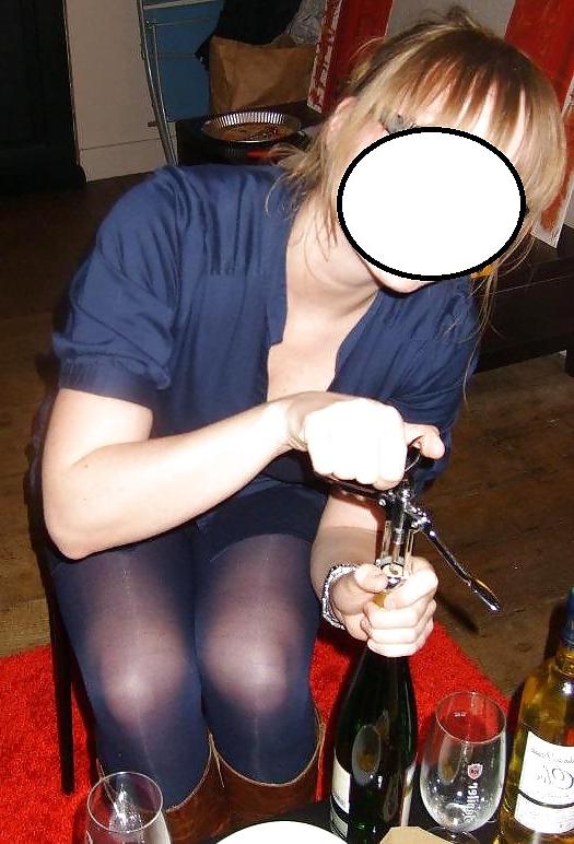 25P Candid teens feet tits ass ballerinas pantyhose boots