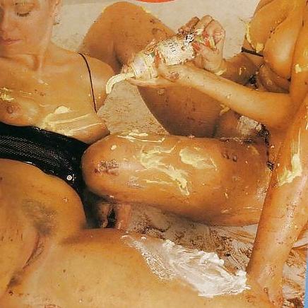14P Vintage squirty cream babes