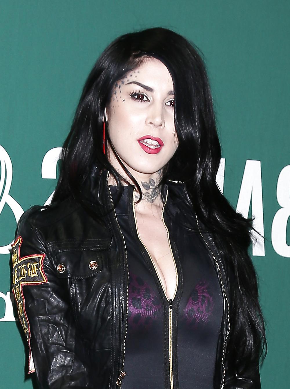 15P Kat Von D - Drachenberg in sexy Catsuit with Ass and Heels
