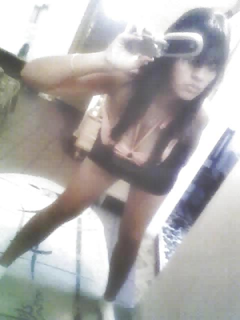 25P Brunette with big tits (2)