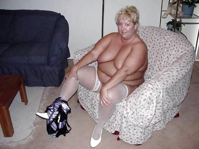 25P BIG MATURE WOMAN