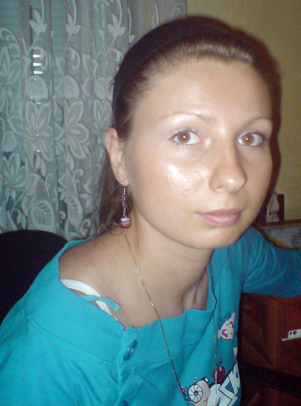 25P Blonde amateur wife
