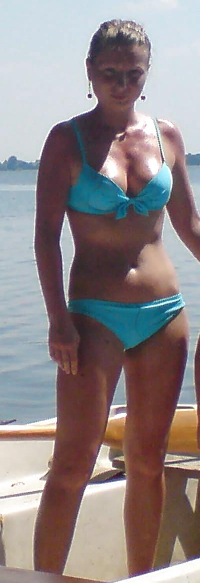 25P Blonde amateur wife