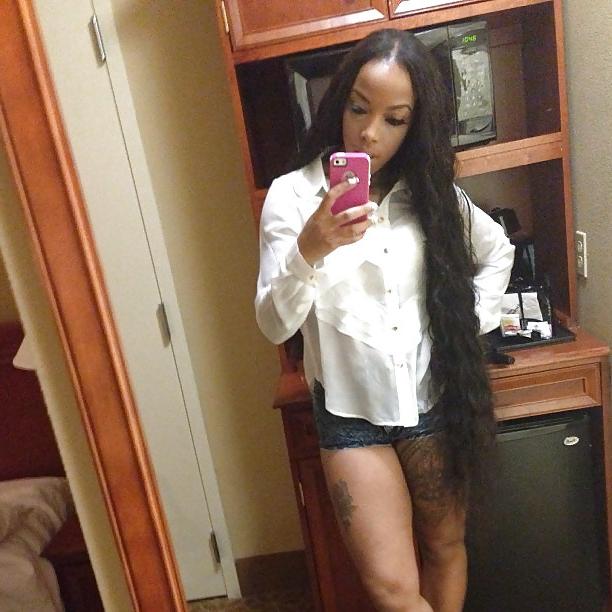 9P Baddest black amateur females 2