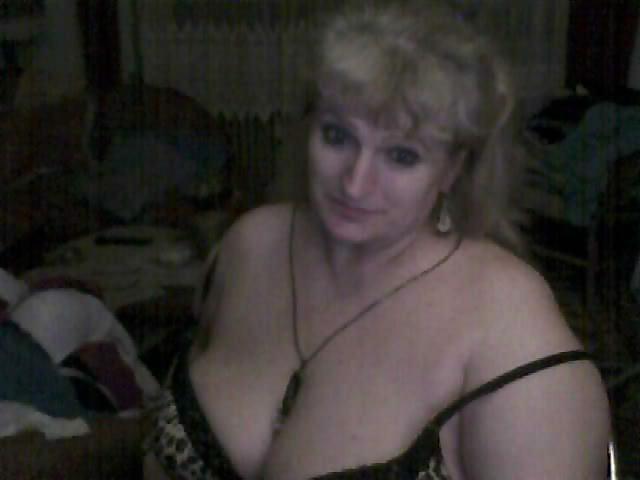 15P Beautiful granny boobs