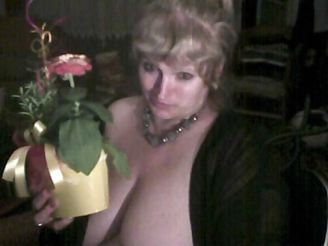 15P Beautiful granny boobs