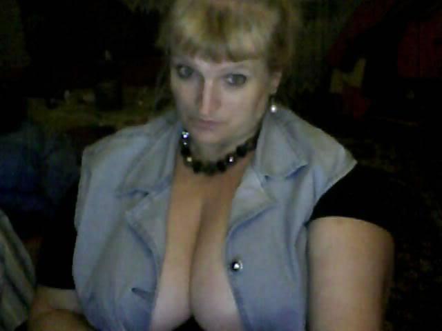 15P Beautiful granny boobs