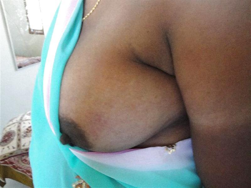 11P Indian aunty 113