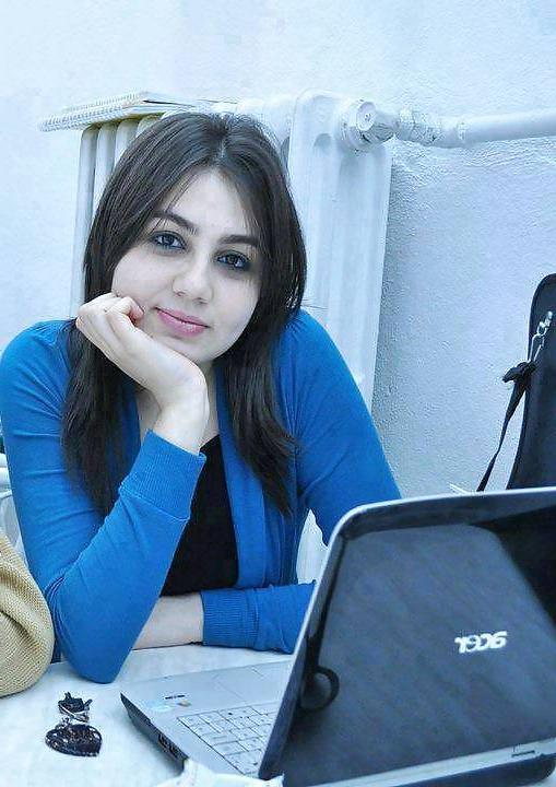 25P Beautiful Indian Girls 81 (Non Porn)-- By Sanjh 