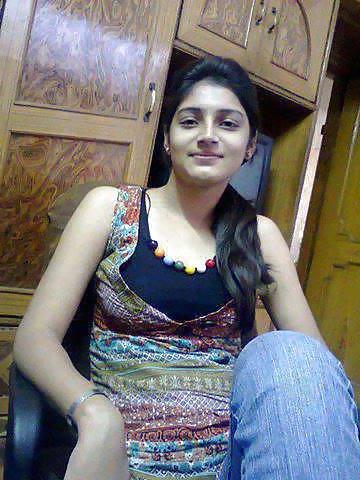 25P Beautiful Indian Girls 81 (Non Porn)-- By Sanjh 
