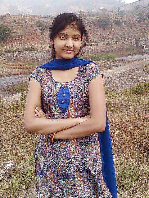 25P Beautiful Indian Girls 81 (Non Porn)-- By Sanjh 