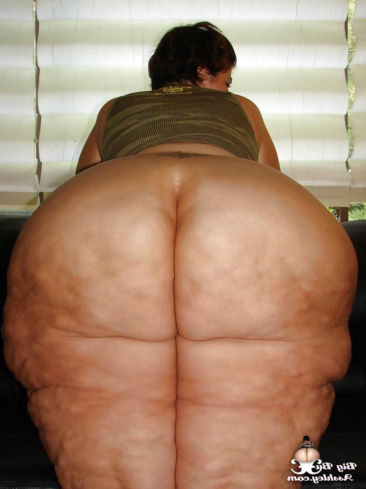 25P Massive butts 9