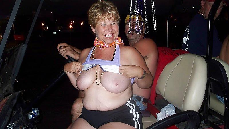 22P Girls of Mardi Gras