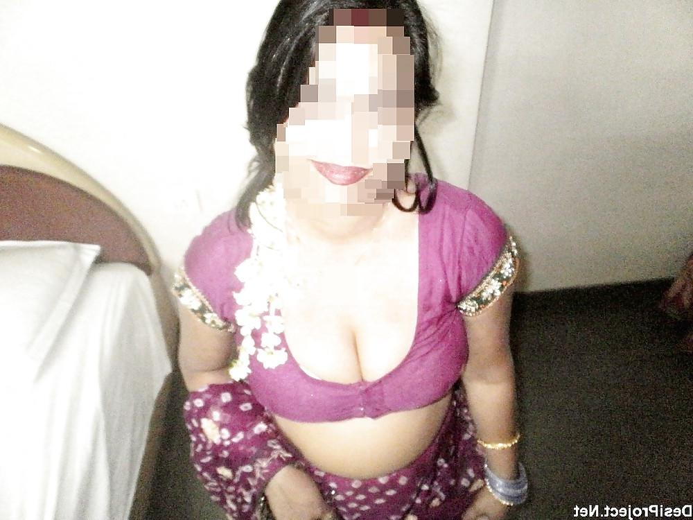 16P Indian bigg boobs