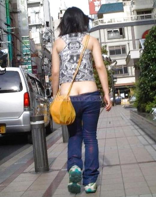 25P Ass crack