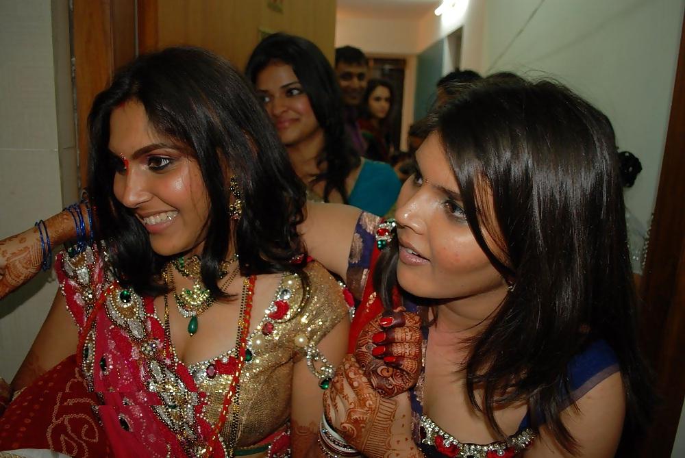19P Real Indian babes