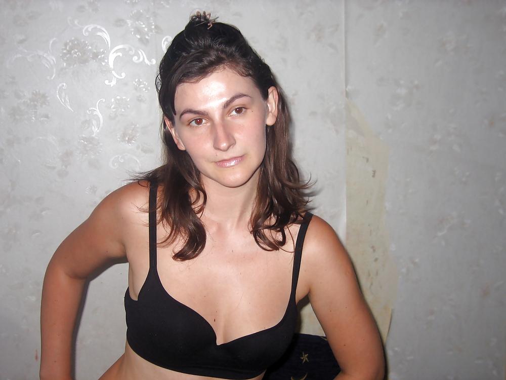 25P Married hot russian slut
