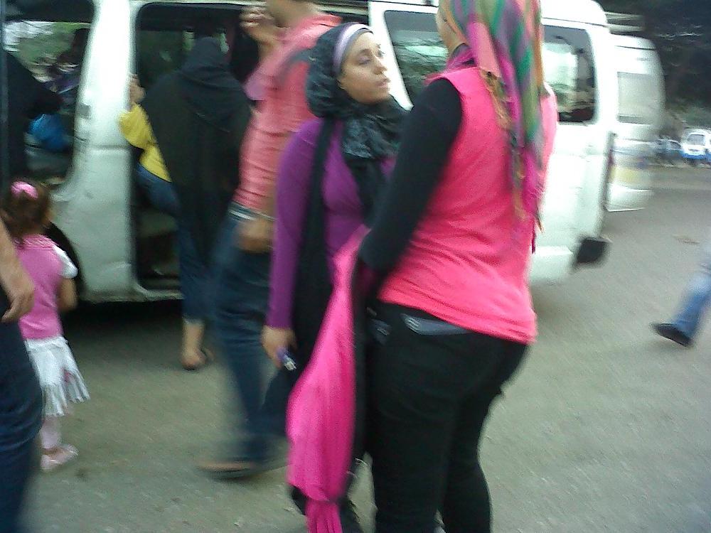 25P Candid egyptian hijabi ass