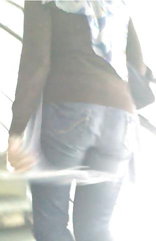 25P Candid egyptian hijabi ass
