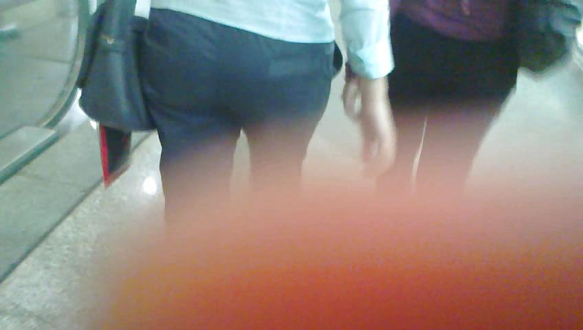 25P Candid egyptian hijabi ass