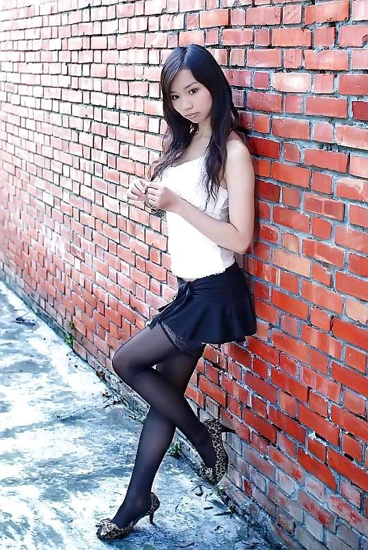 17P Pantyhose crazy
