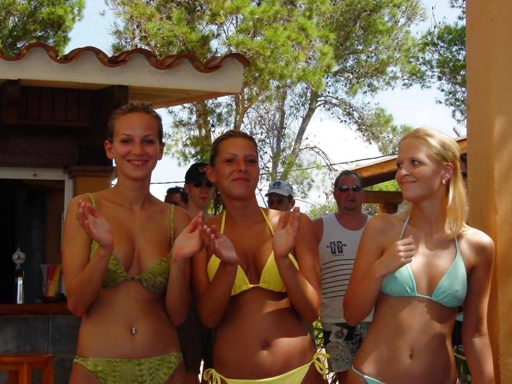 25P BEST OF BIKINI GIRLS 11