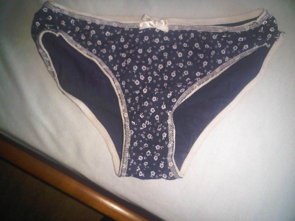 25P Friend's sister bra soutien gorge de la soeur d'une copine