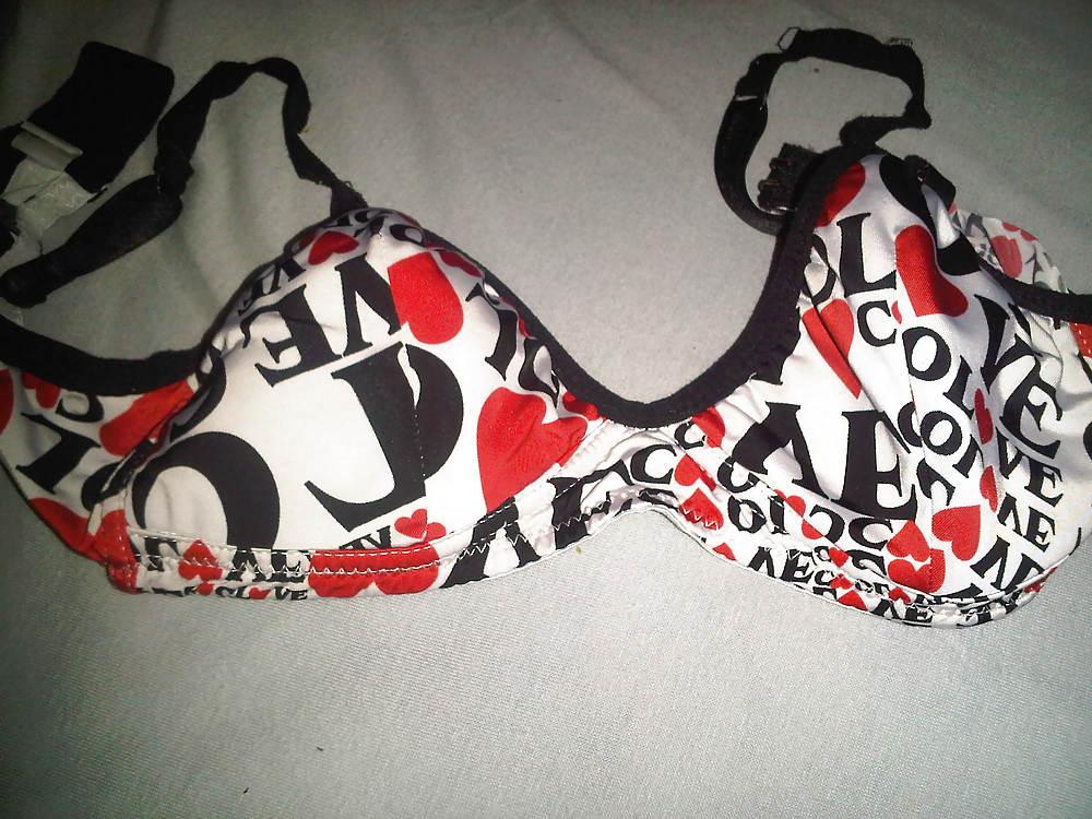 25P Friend's sister bra soutien gorge de la soeur d'une copine