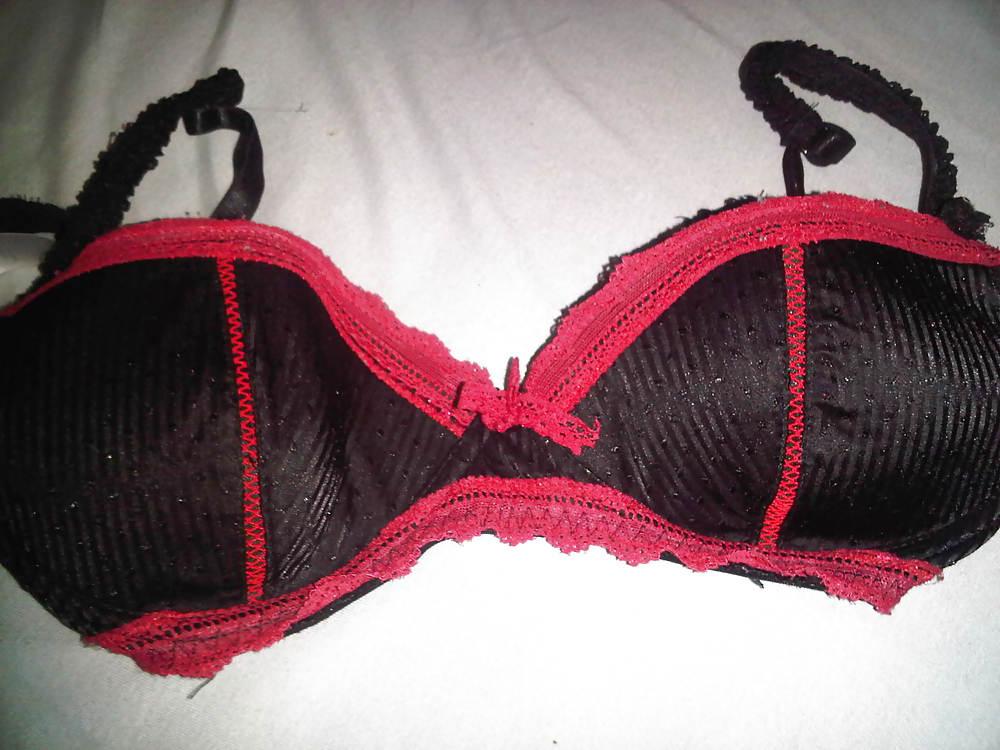25P Friend's sister bra soutien gorge de la soeur d'une copine