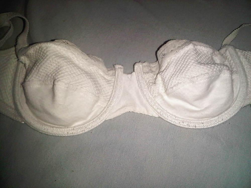 25P Friend's sister bra soutien gorge de la soeur d'une copine