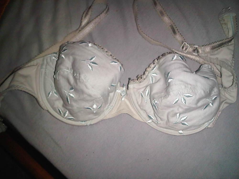 25P Friend's sister bra soutien gorge de la soeur d'une copine