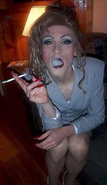 25P Smoking gurls 2