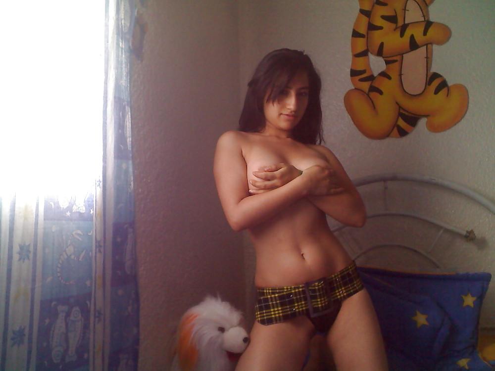 10P Jeune Beurette Sensuelle
