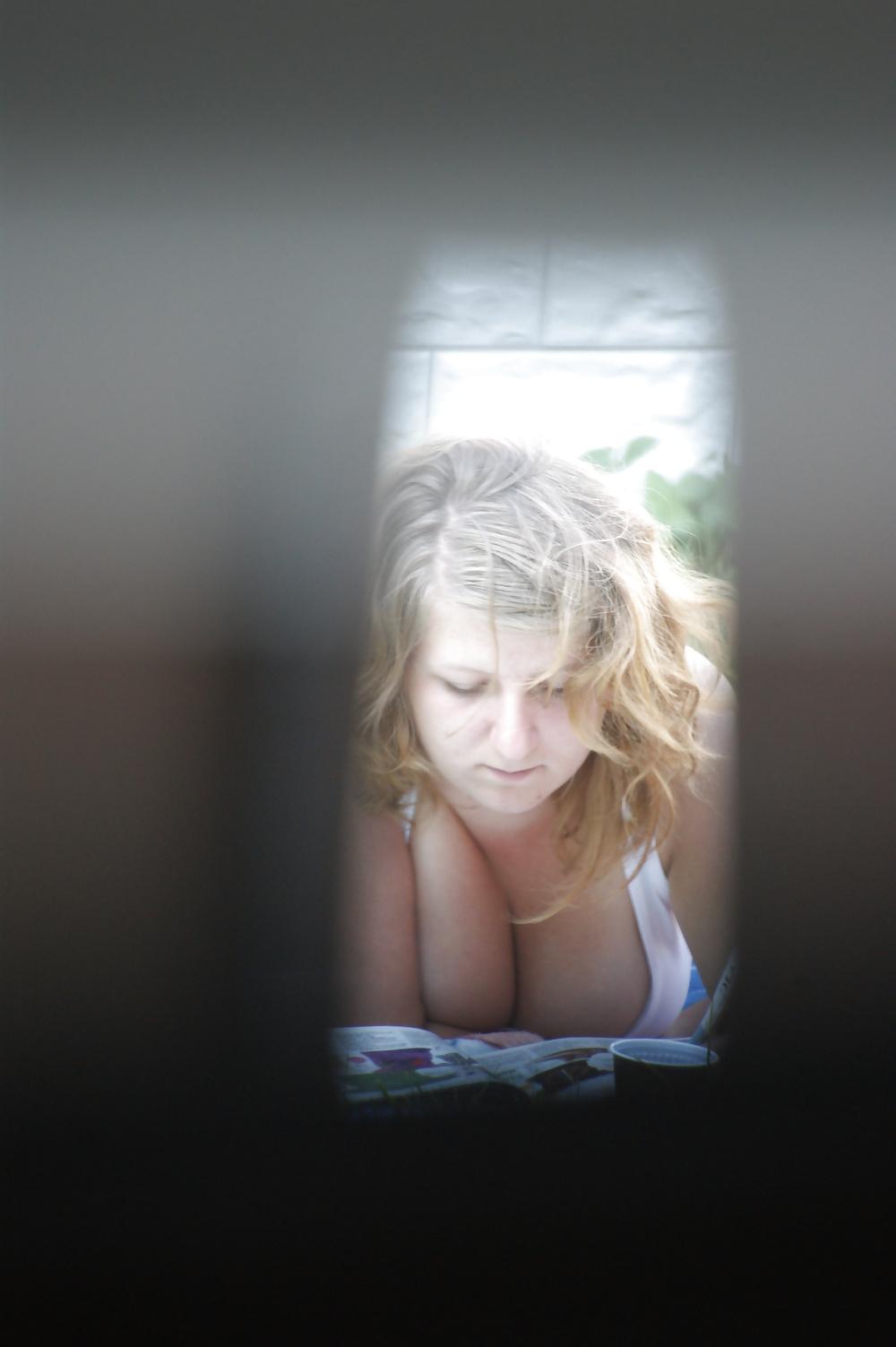 12P REAL Big Tits Voyeur from neighbor woman