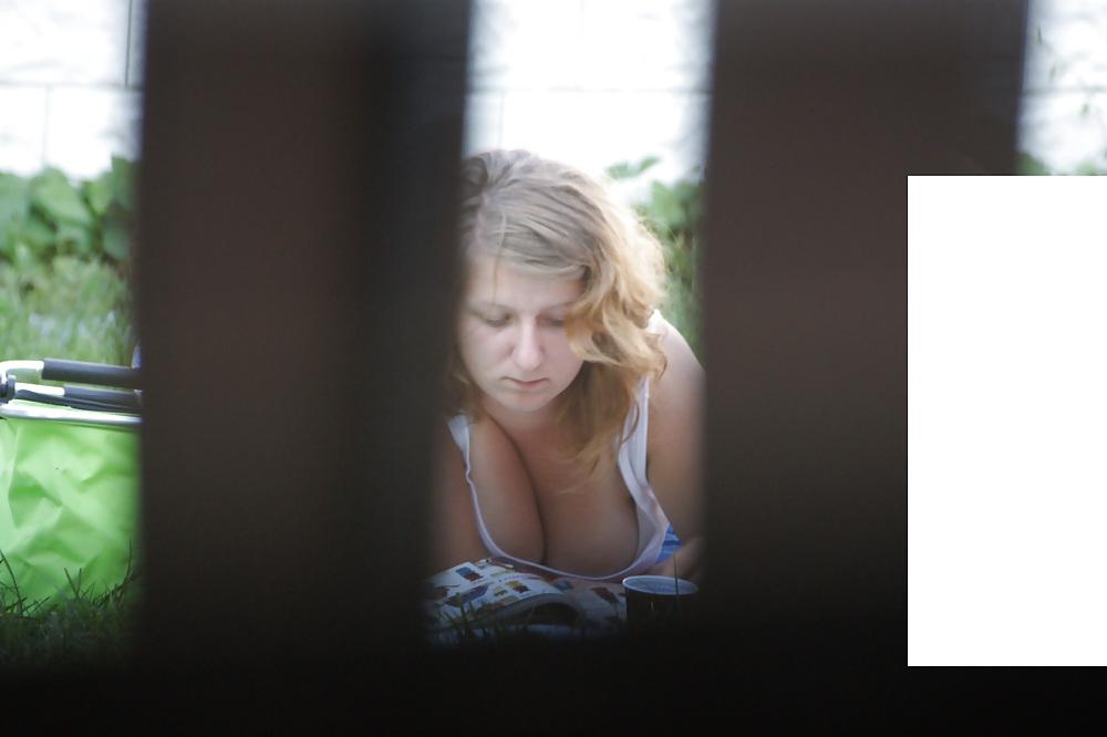 12P REAL Big Tits Voyeur from neighbor woman