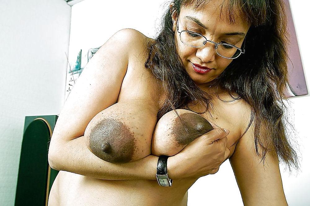 10P Huge Areola Milking Boobs