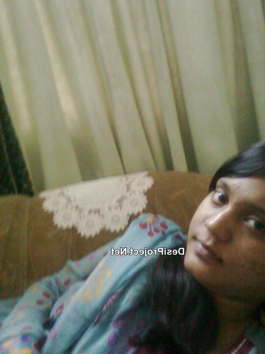 25P Big Boobs Pakistani Karachi Couple