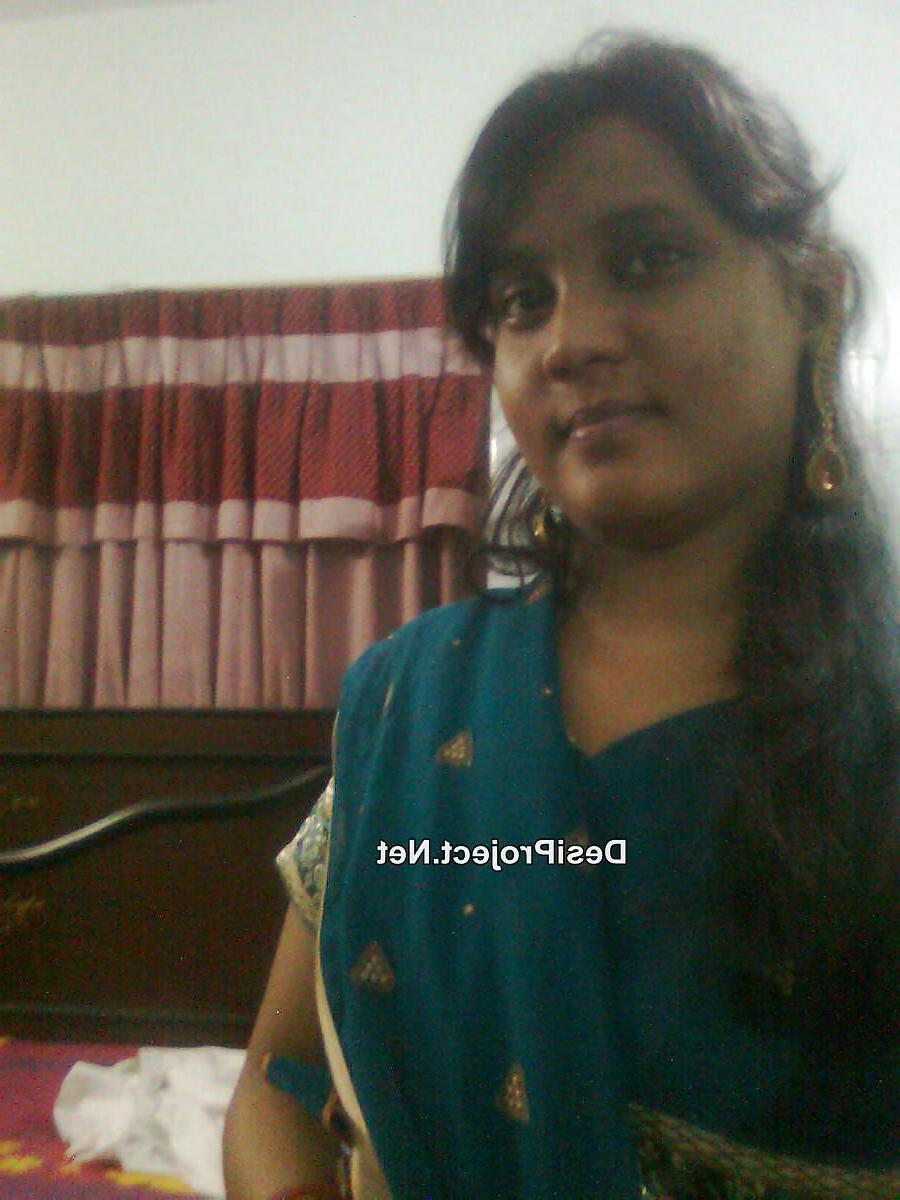 25P Big Boobs Pakistani Karachi Couple