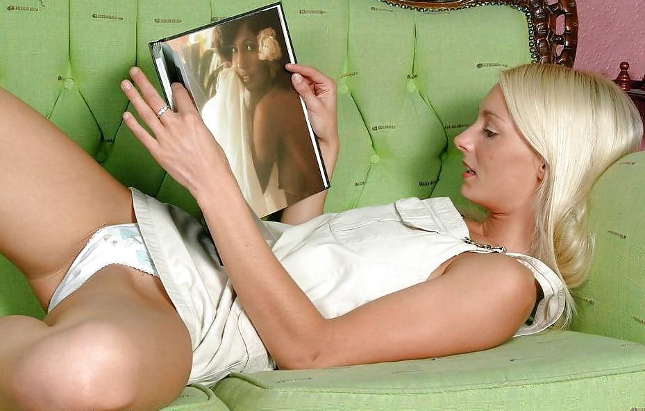 11P Blonde Masturbating to Magazone