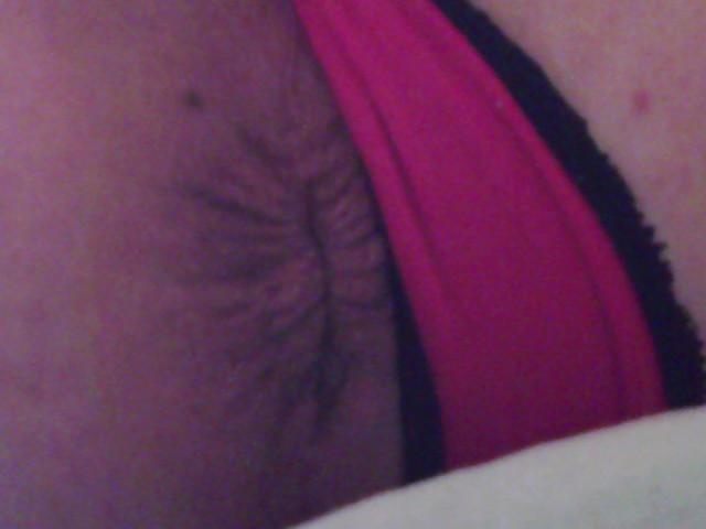 8P Little virgin hole !!