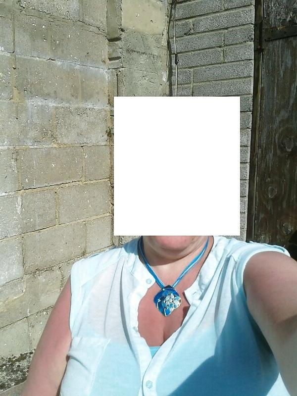 16P Big Boob Big Lips Lady