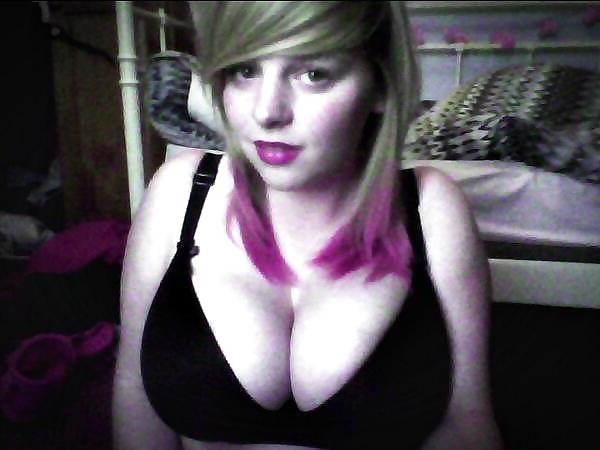 25P Huge Tits, Tight Tops 80