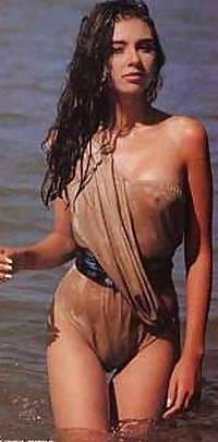 13P WET BABES ON BEACH