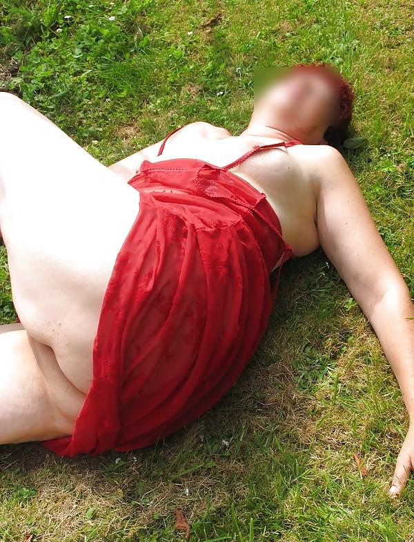 7P Sexy in the garden