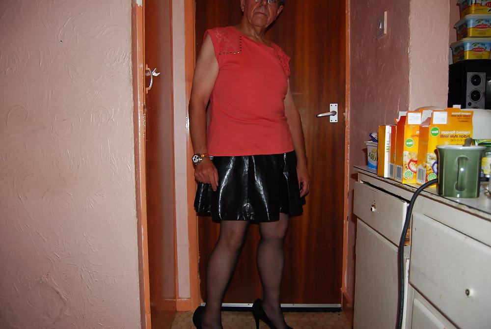 13P CD Maid- New outfit, new heels