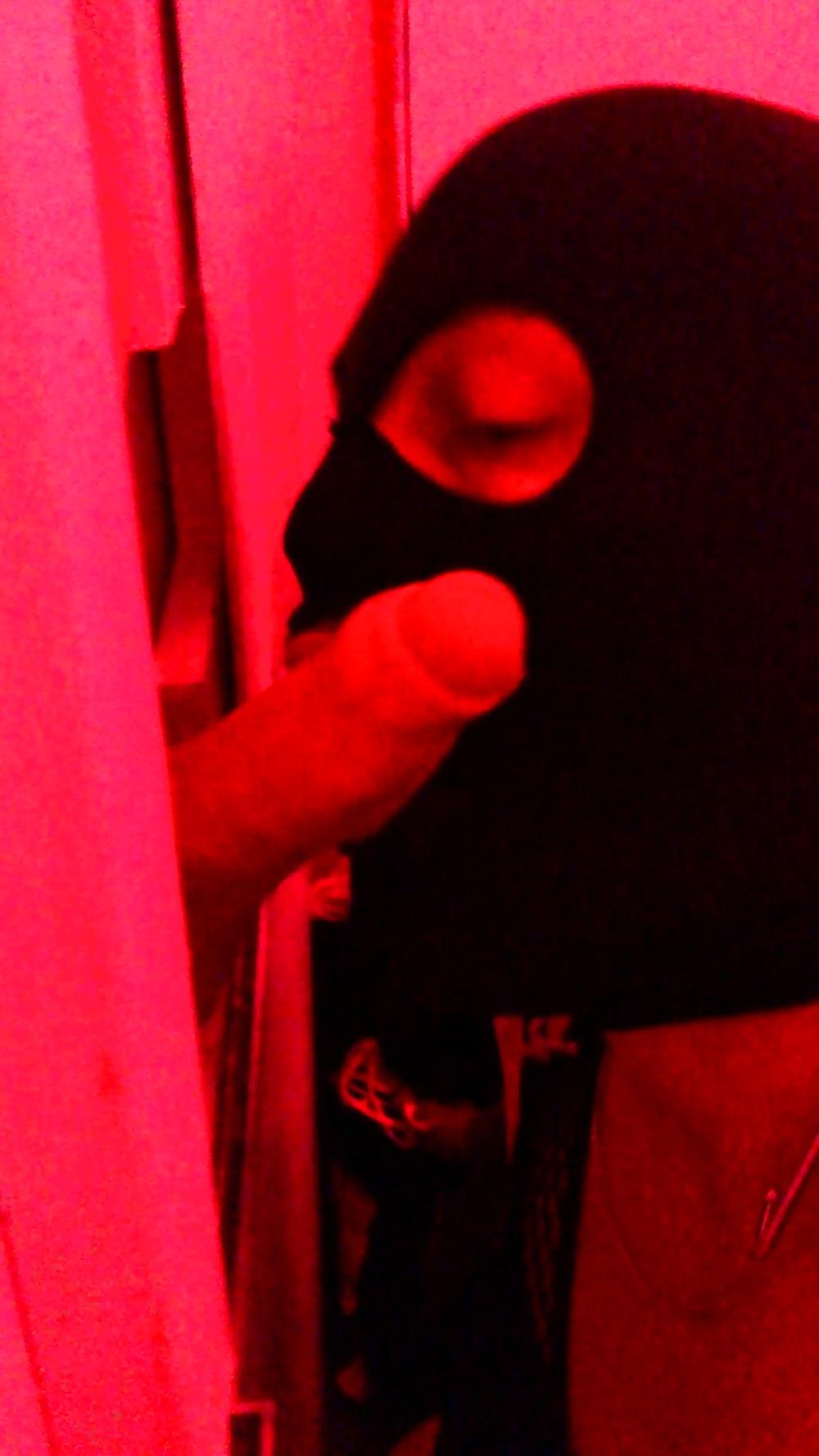 24P Glory hole slut sky