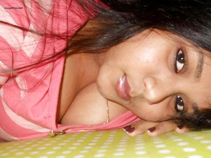 22P Beautiful Indian Girls 75-- By Sanjh
