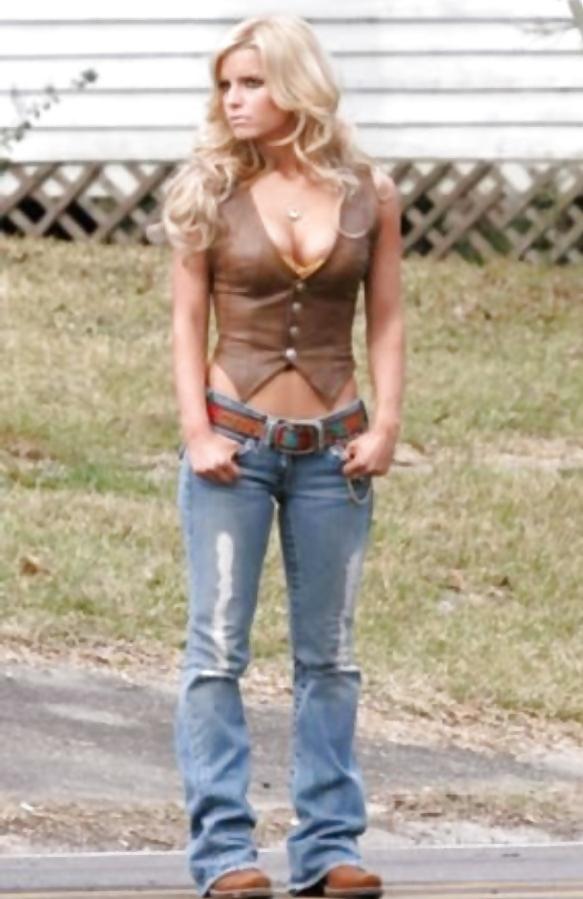 25P Blue Jeans Babes 1