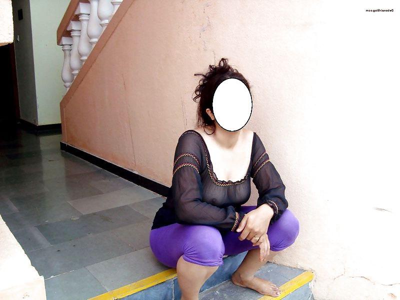 8P Indian Aunty 165